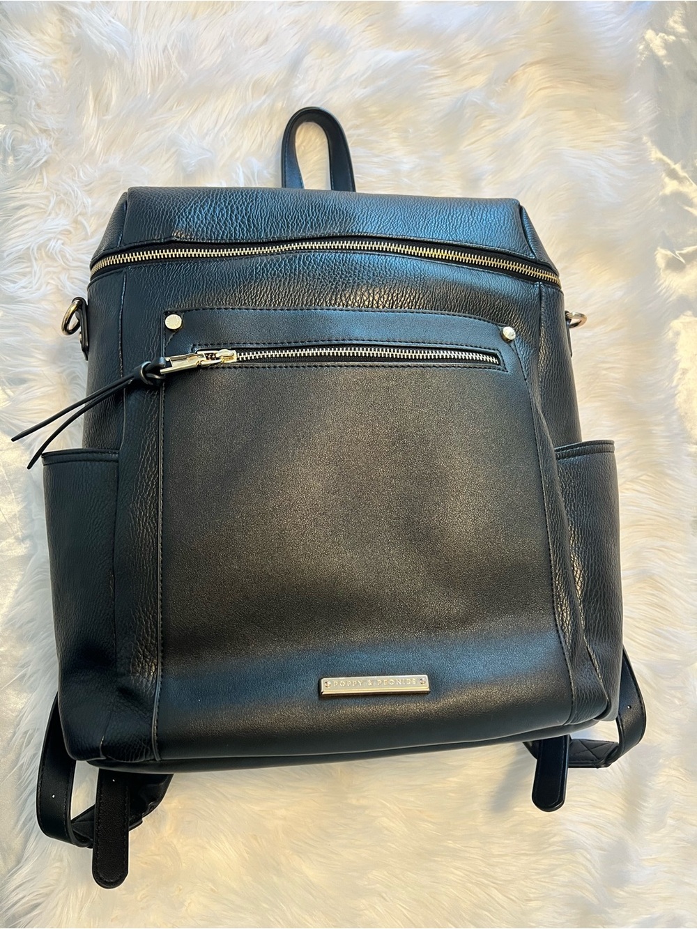 Poppy & Peonies
Backpack - Picture 5 of 9